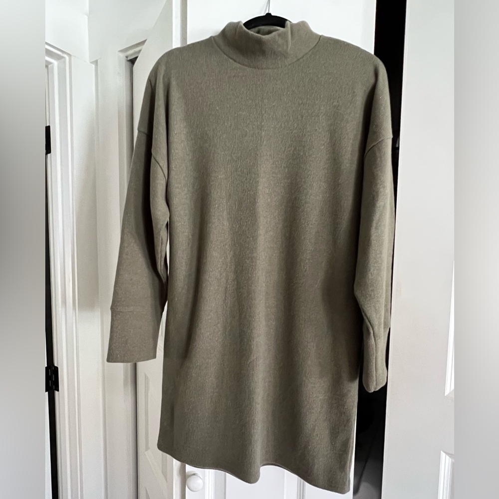 Abercrombie & Fitch Cozy Knit Mini Dress- women’s M- olive green